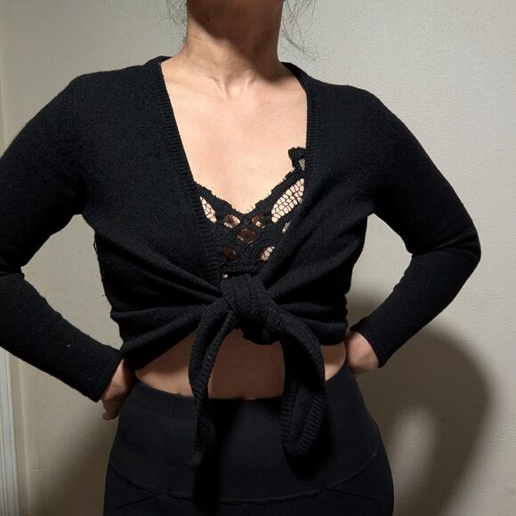 Vintage 90s y2k Women's Wool Angora Cashmere Small Black Tie-Front Cardigan - Picture 1 of 8